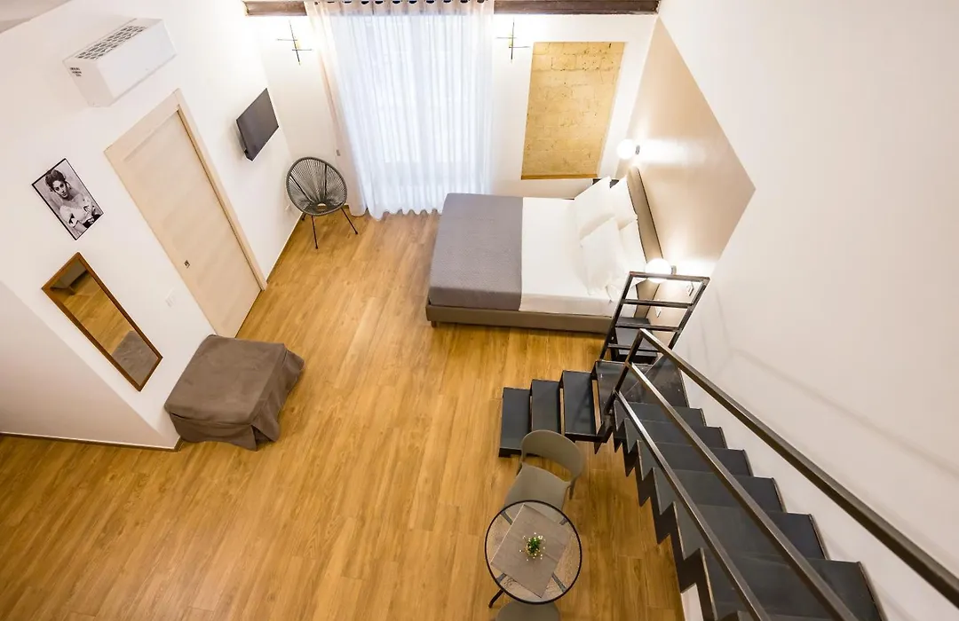 Guest Rooms Bellini-1